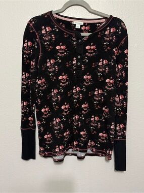 Sundance Black‎ Floral Long Sleeve Thermal Tee Dark Romantic Whimsigoth